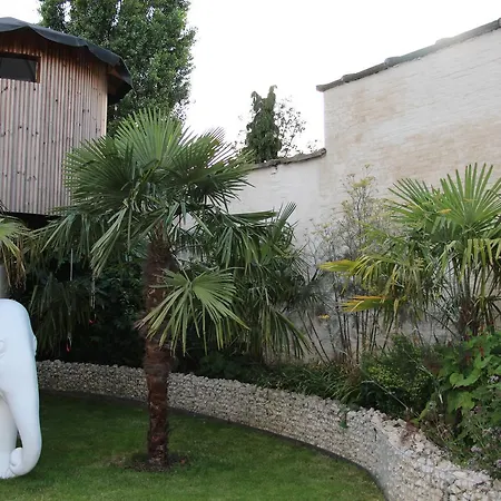 Panzió Koto Garden 5*